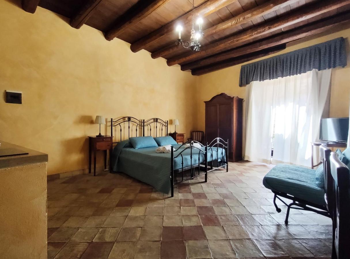 Dimora Apollo Apartman Szirakúza Kültér fotó